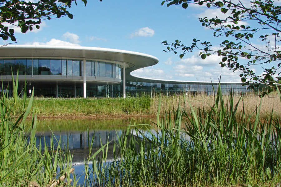 McLaren Sale & Lease back